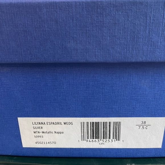 Stuart Weitzman wedged sandals - Picture 4 of 4